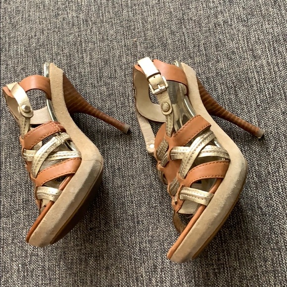 🟢 Michael Kors tan Gold Sandals Heels - Picture 5 of 8